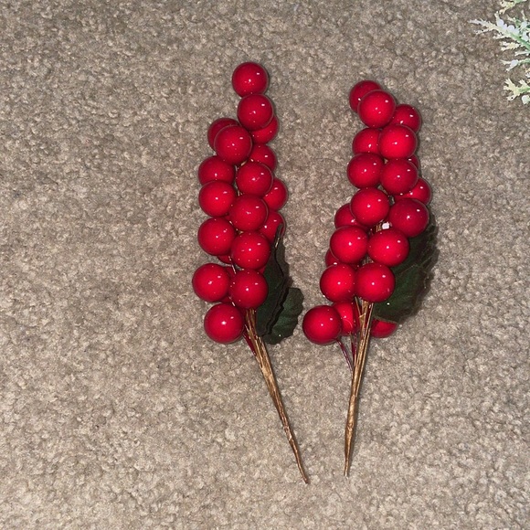 Holly & Garland Bundle - Picture 5 of 6